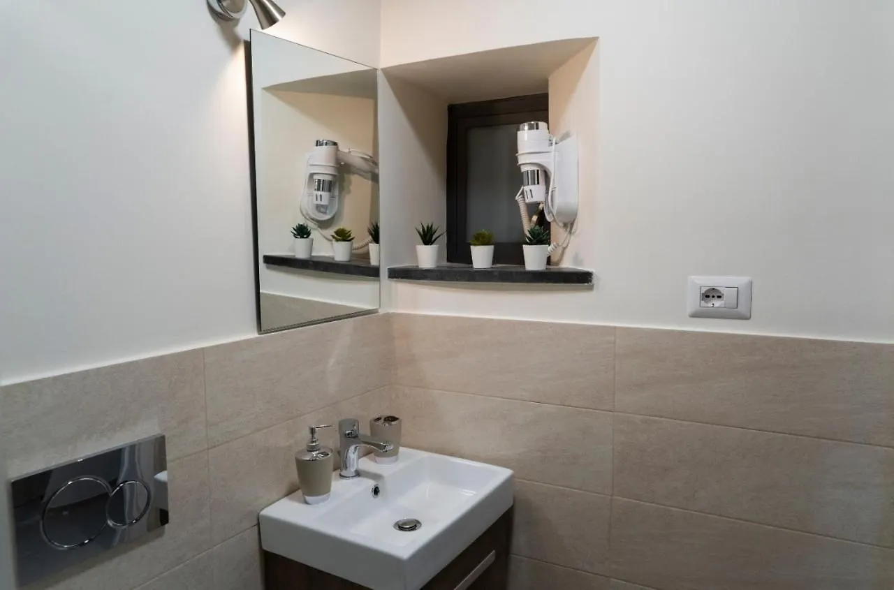 Ad Un Passo Dal Centro Apartment Catania Italy