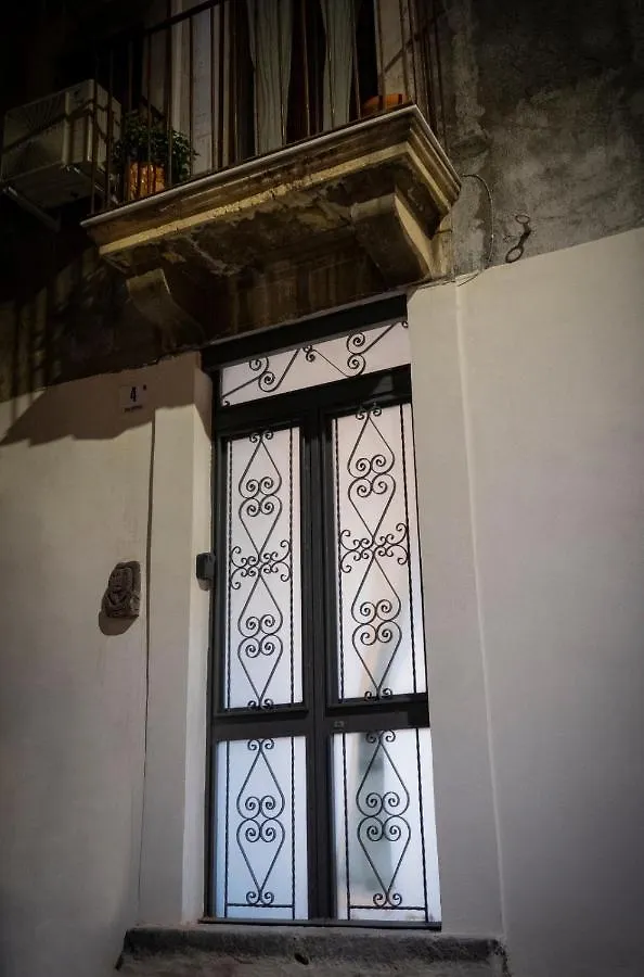 Ad Un Passo Dal Centro Apartment Catania